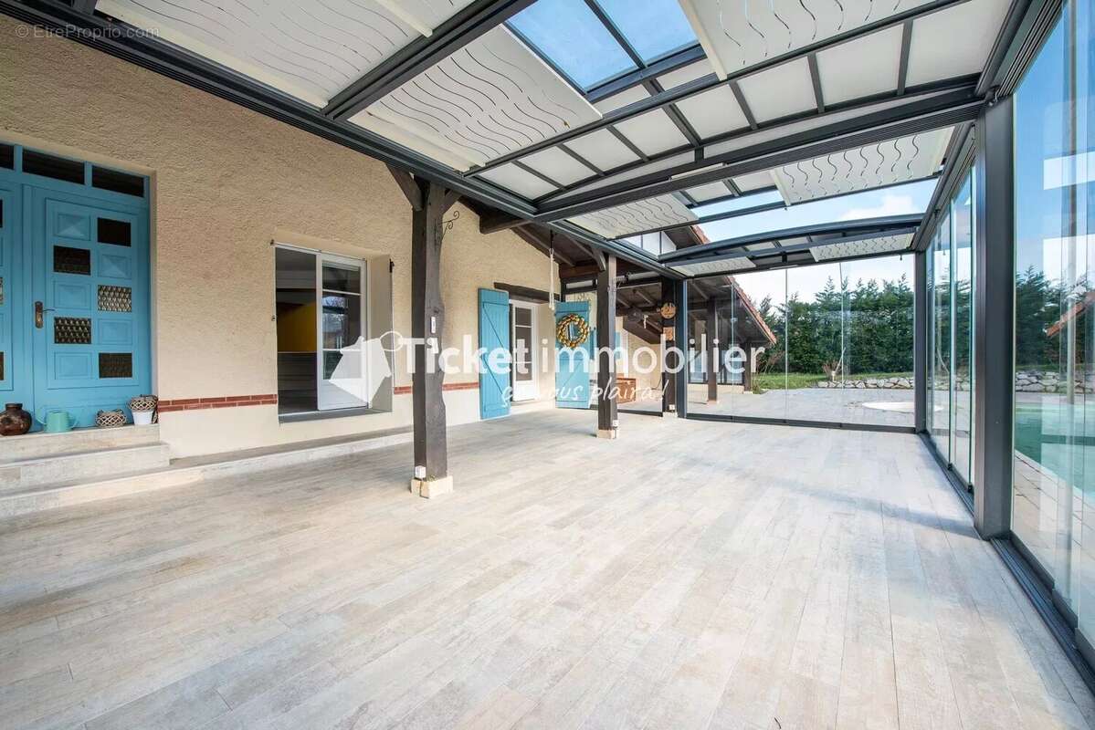 Maison à LE BURGAUD