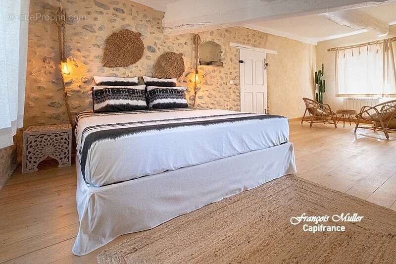 Propriété de caractère avec piscine et gîtes – Art de vivre en Provence - photo 13