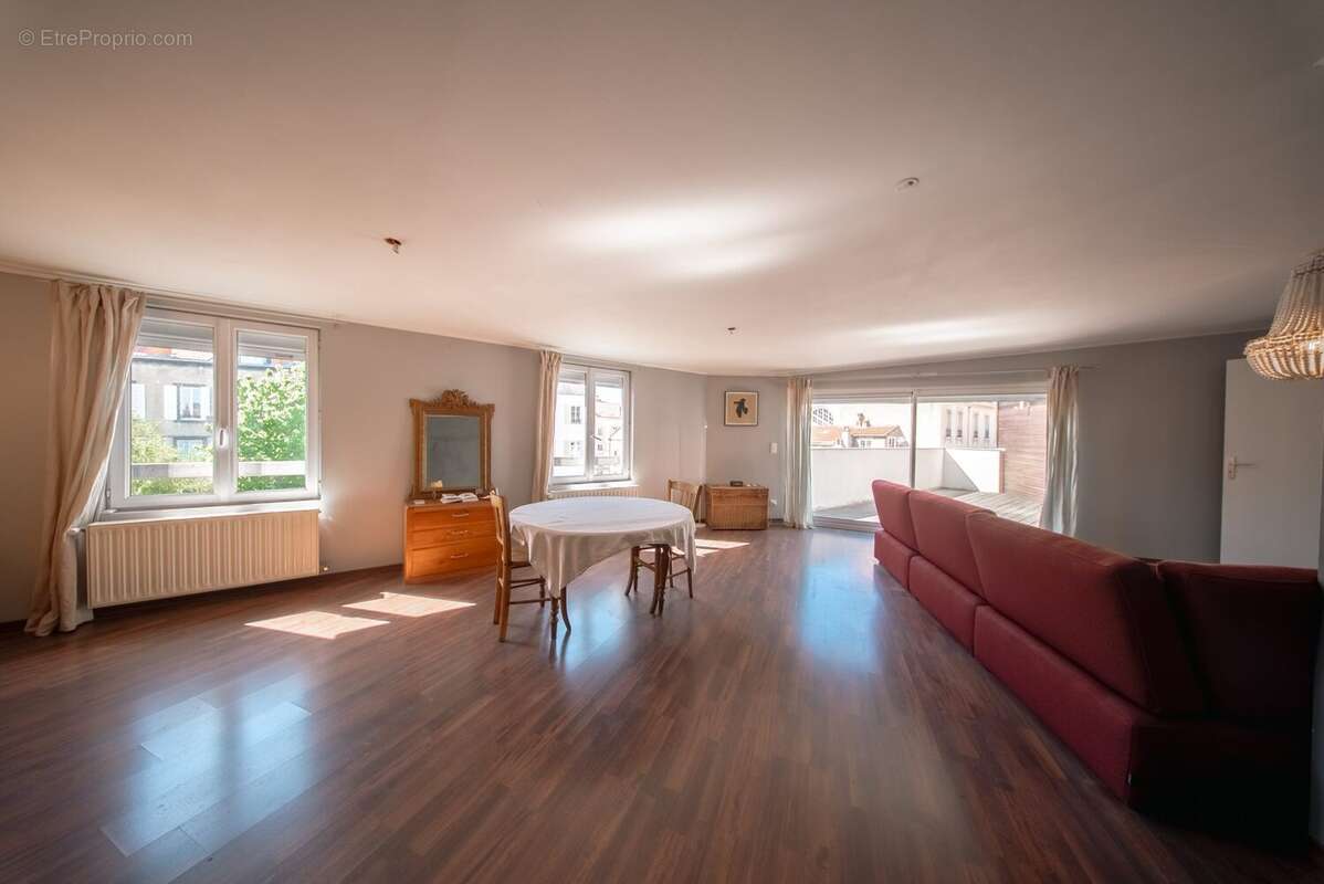 Appartement 114 m² à Clermont-Ferrand  - photo 4