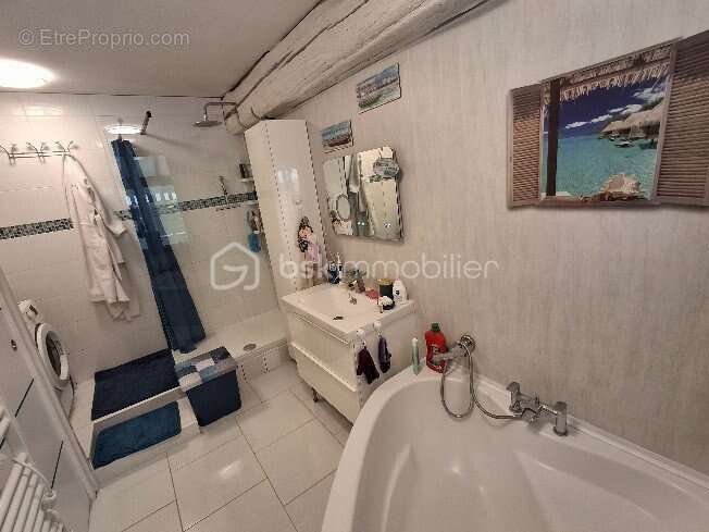 Maison à PLESSIS-SAINT-JEAN