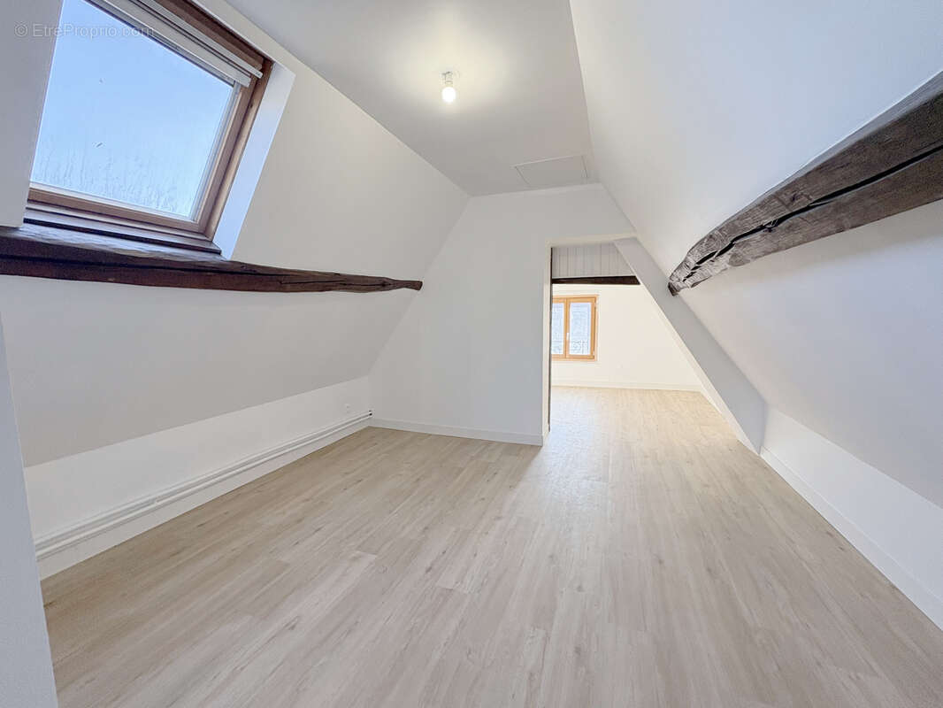 Maison à SAINT-CREPIN-IBOUVILLERS