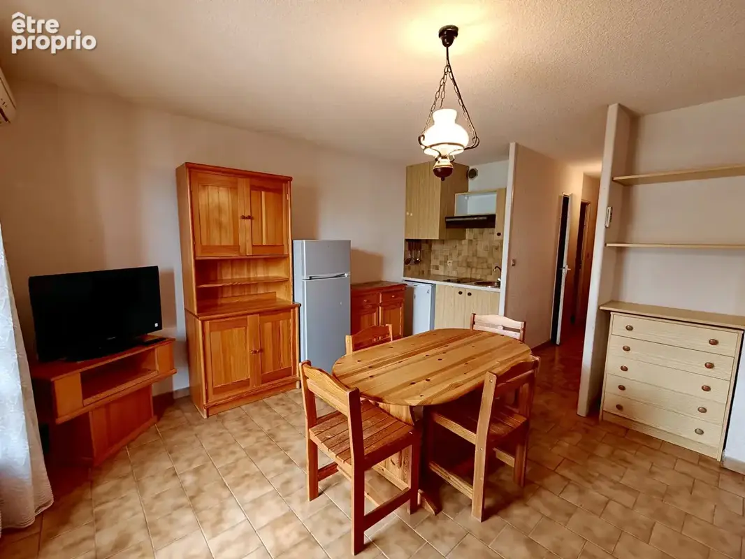 Studio 27 m² climatisé avec balcon & parking - photo 3