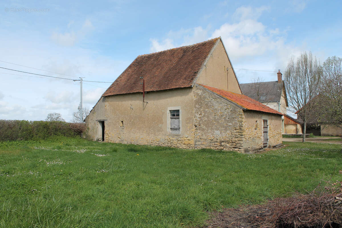 Maison à SAINT-JEANVRIN