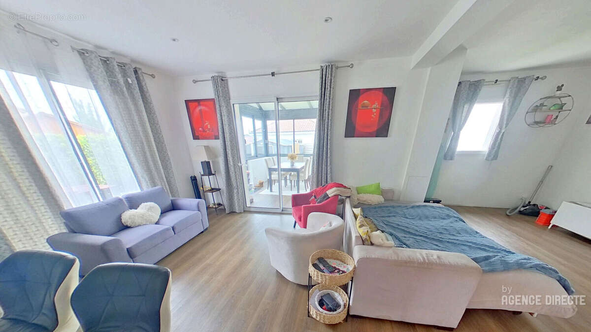 Vertou , Maison contemporaine de 146m² , 4 chambres , jardin - photo 3