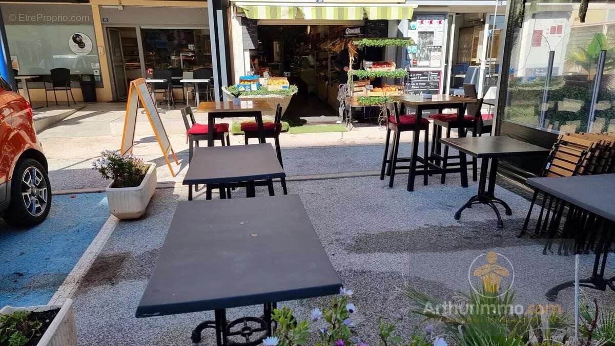 Commerce à LE LAVANDOU