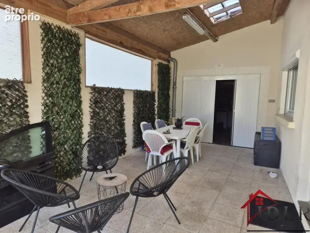 AMBRIERES, maison principale de 94m2 avec maison indépendant - photo 12