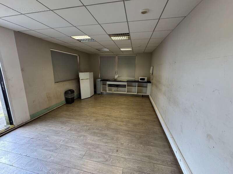 Commerce à BON-ENCONTRE