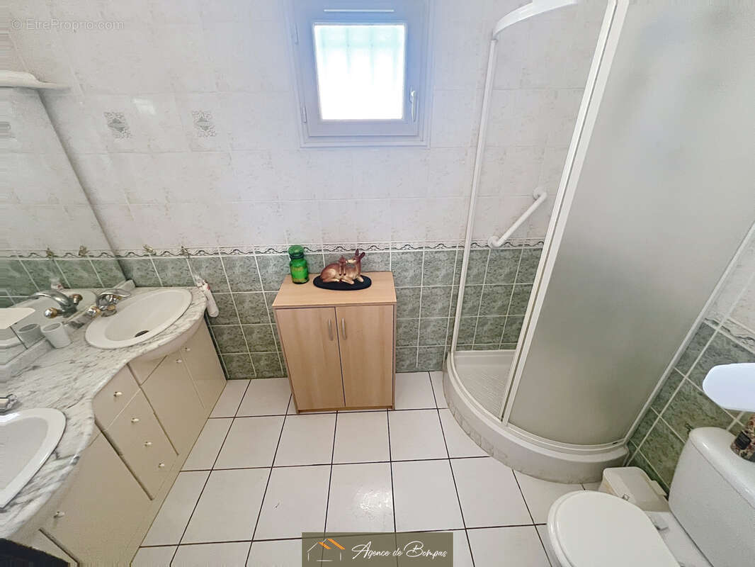 - villa 2 faces 76 m2 hbts  sur 140 m2 de terrain  - terrasse et garage - photo 15