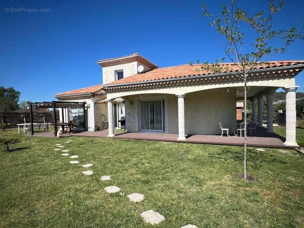 Maison à COULOUNIEIX-CHAMIERS