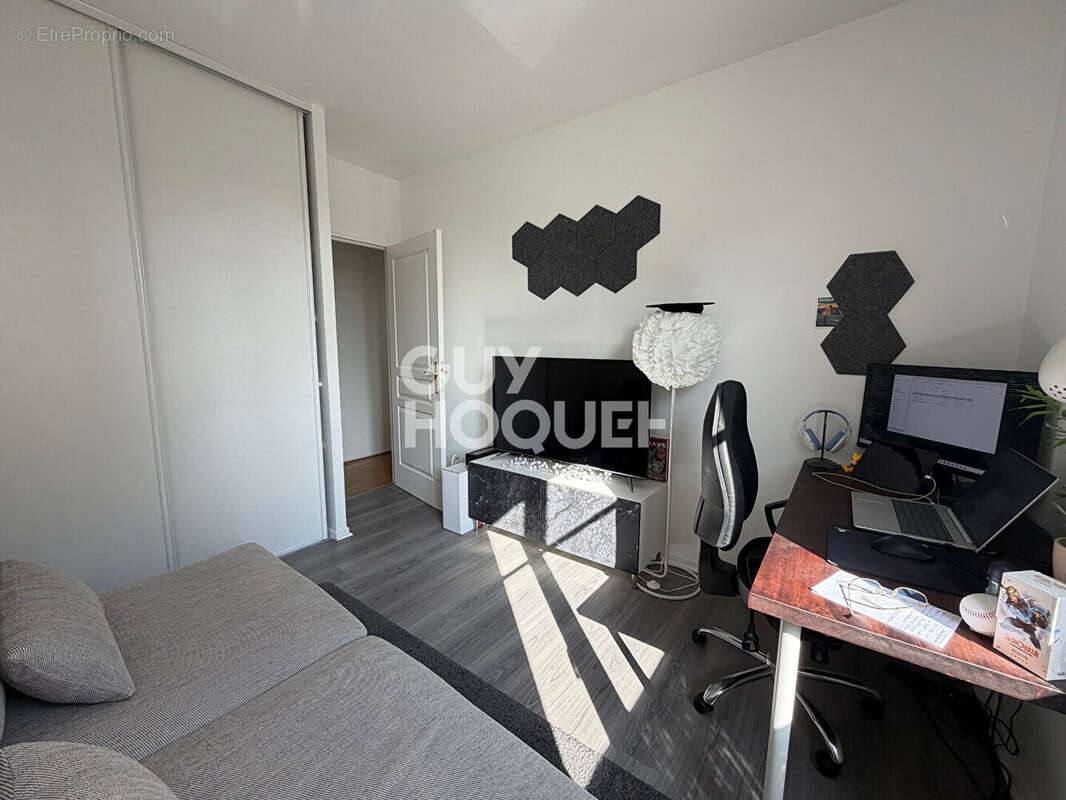 Appartement à LE PERREUX-SUR-MARNE