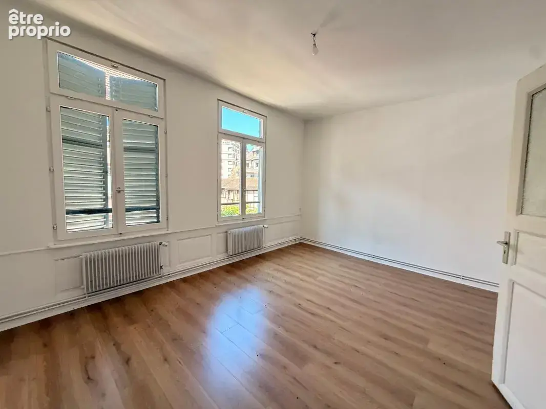 Appartement À Vendre - photo 2