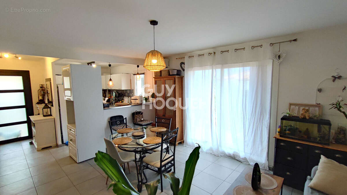 Maison de plain pied en trois faces, A vendre à PERPIGNAN Sud (66000), - photo 3