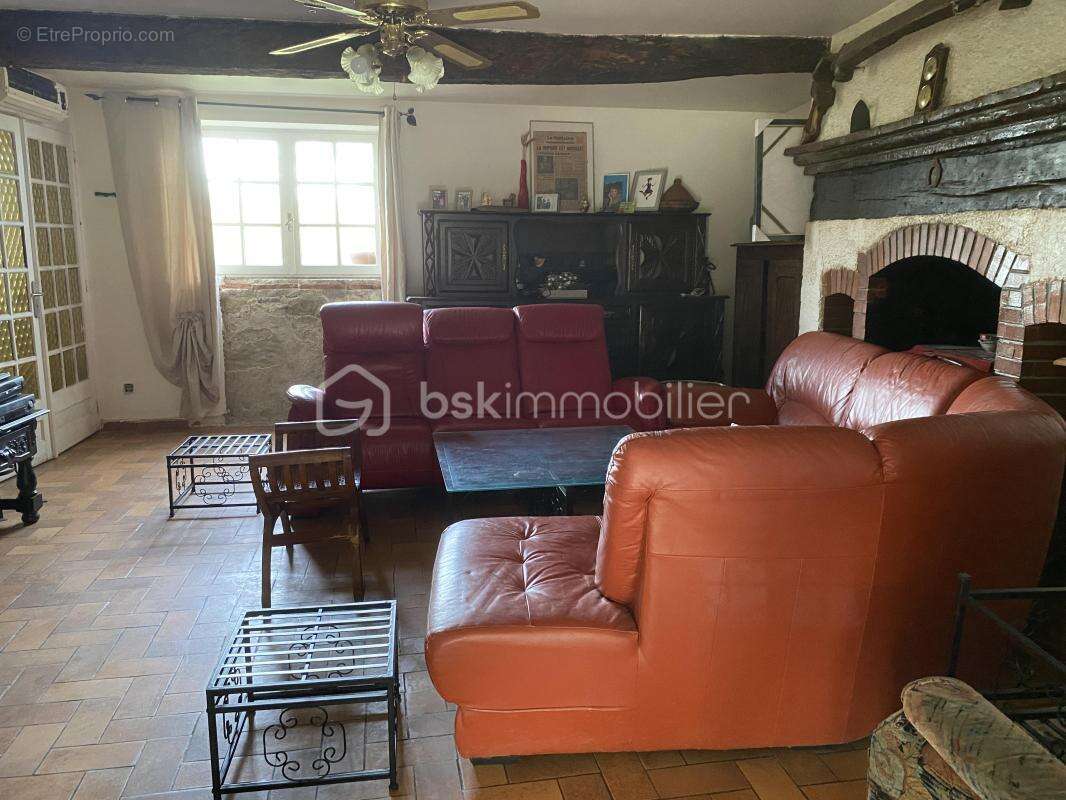 Maison à SAINT-SULPICE