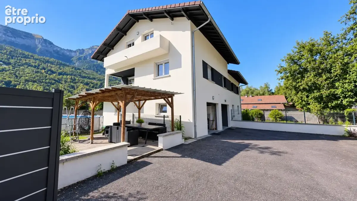 Appartement à vendre 5 pièces MAGLAND (74) - photo 1