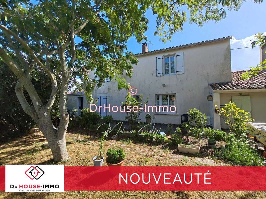 Maison à PUYRAVAULT