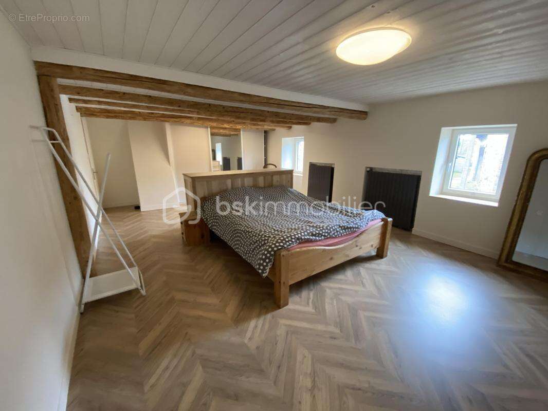 Maison Rénovée avec terrain - photo 7