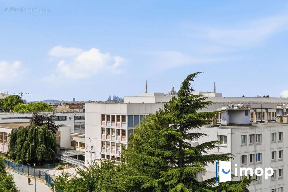 Appartement à PARIS-19E