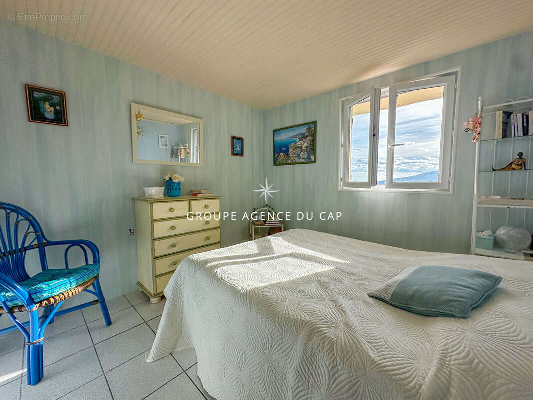 Maison à LES ISSAMBRES