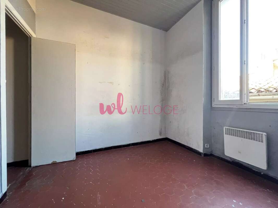 Appartement à MARSEILLE-3E