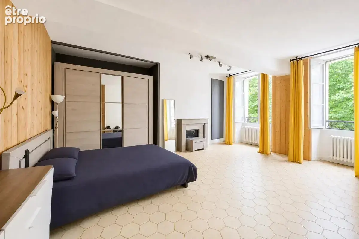 Maison de 7 pièces de 209 m² à Nogent-le-Rotrou - photo 5