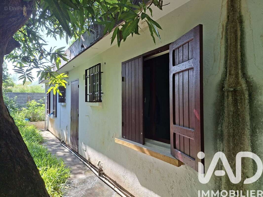 Photo 3 - Maison à SAINT-DENIS