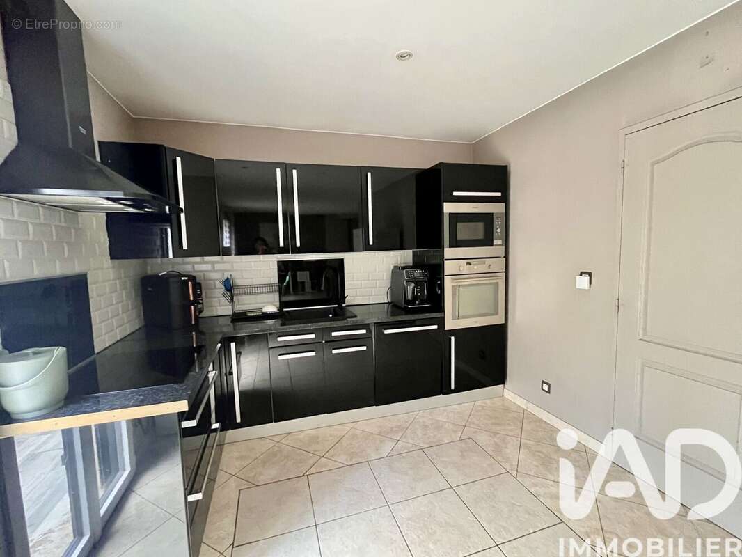 Photo 6 - Maison à SIVRY-COURTRY