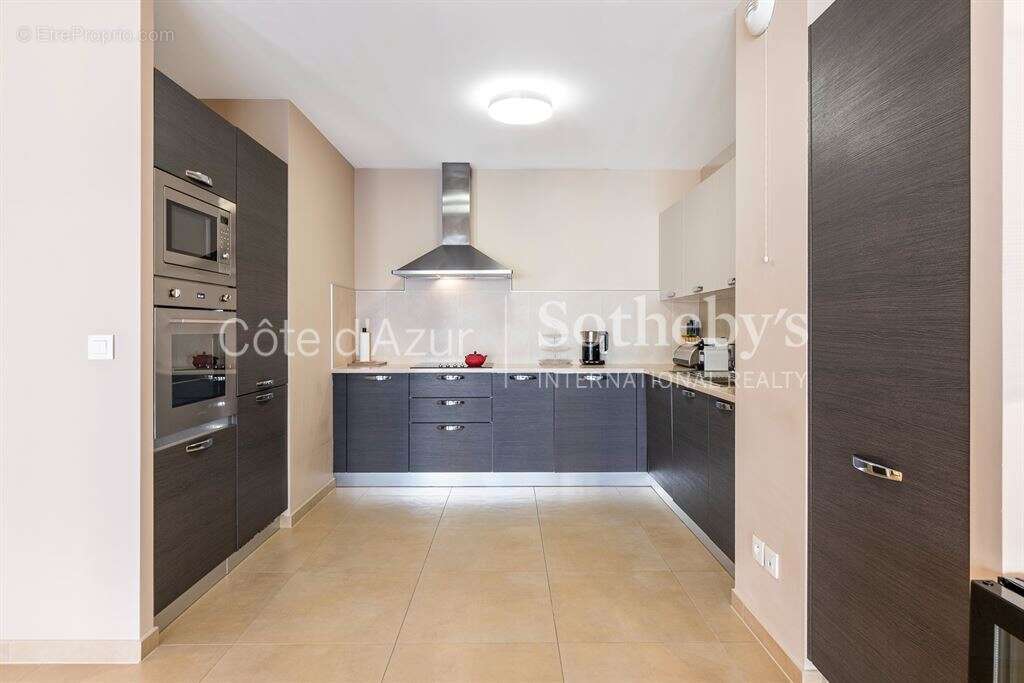 Appartement à BEAULIEU-SUR-MER