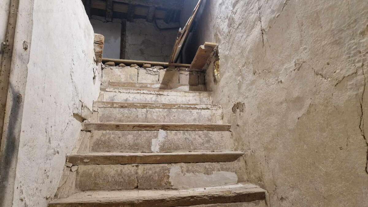 Maison à LOUPIAN