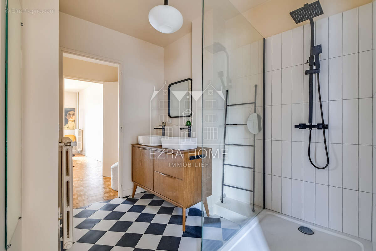 Appartement à PARIS-13E