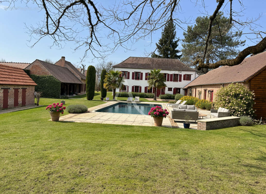 Maison à LAMOTTE-BEUVRON