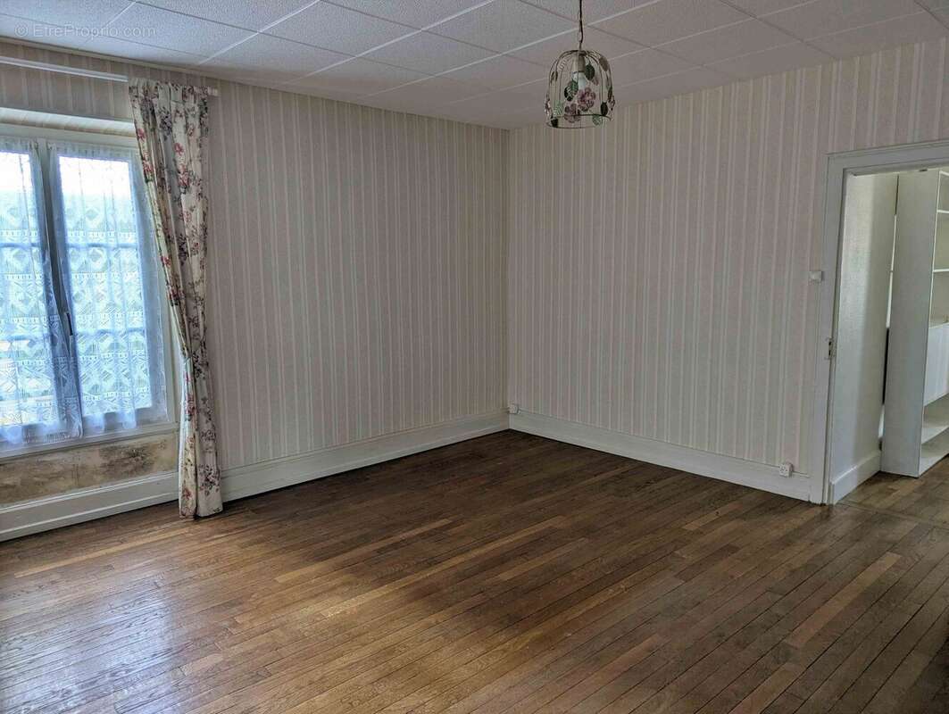 Chambre entre Auxerre et Vézelay