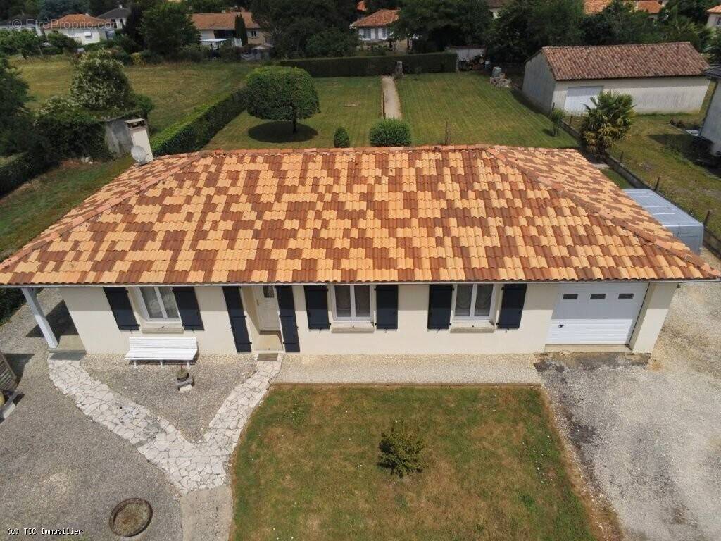 Maison à VERTEUIL-SUR-CHARENTE