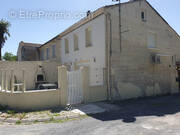 Maison à SAINT-SEVER-DE-SAINTONGE