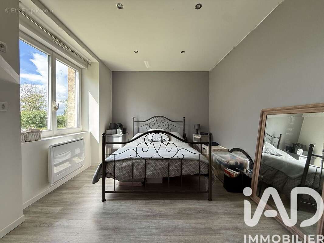 Maison 192 m² à Centres  - photo 7