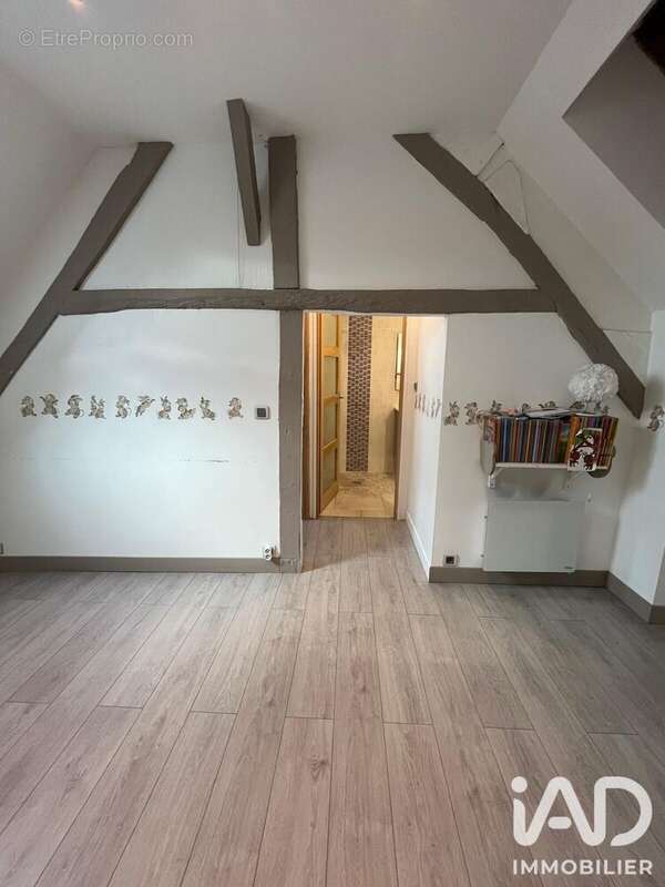 Maison 105 m² à Attainville  - photo 7
