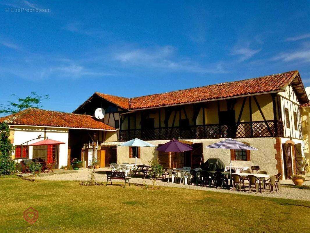 Maison à SAINT-ARROMAN