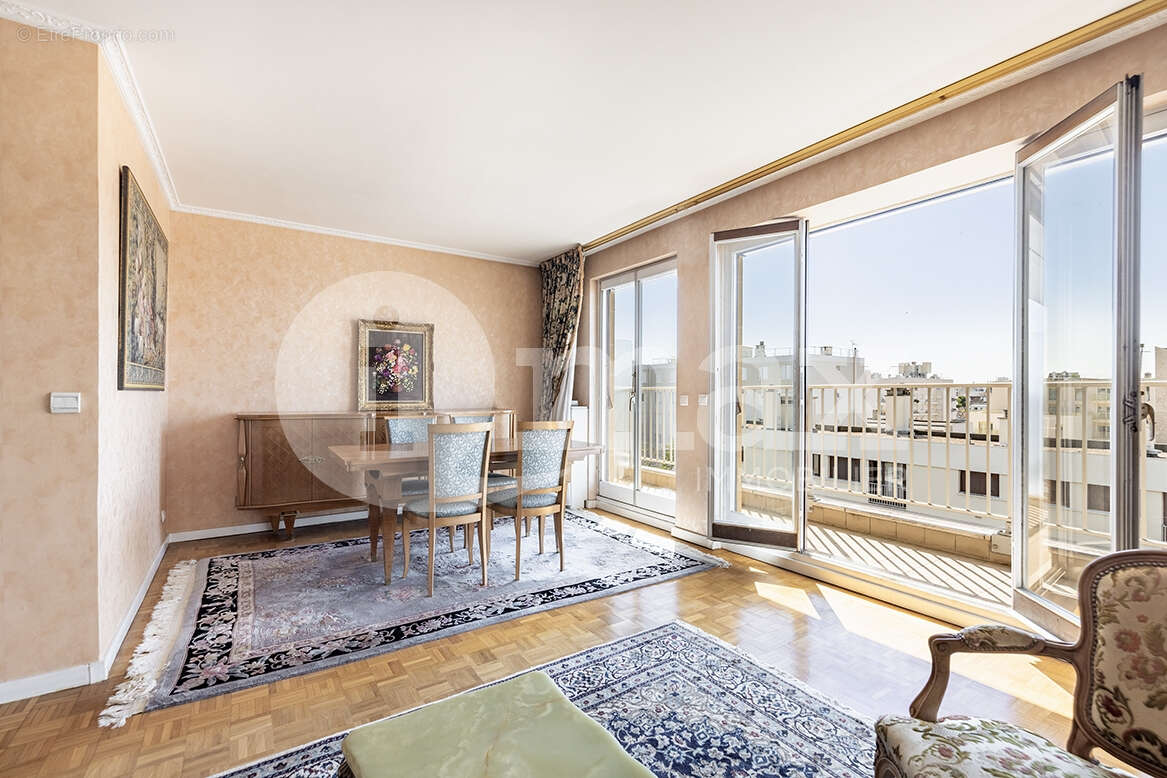 Appartement à ASNIERES-SUR-SEINE