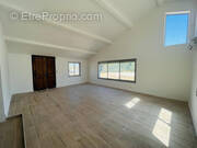 Maison à CORNEILHAN