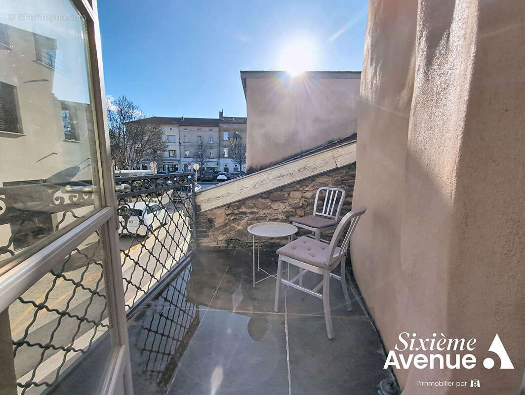 Maison à SAINT-SYMPHORIEN-D'OZON