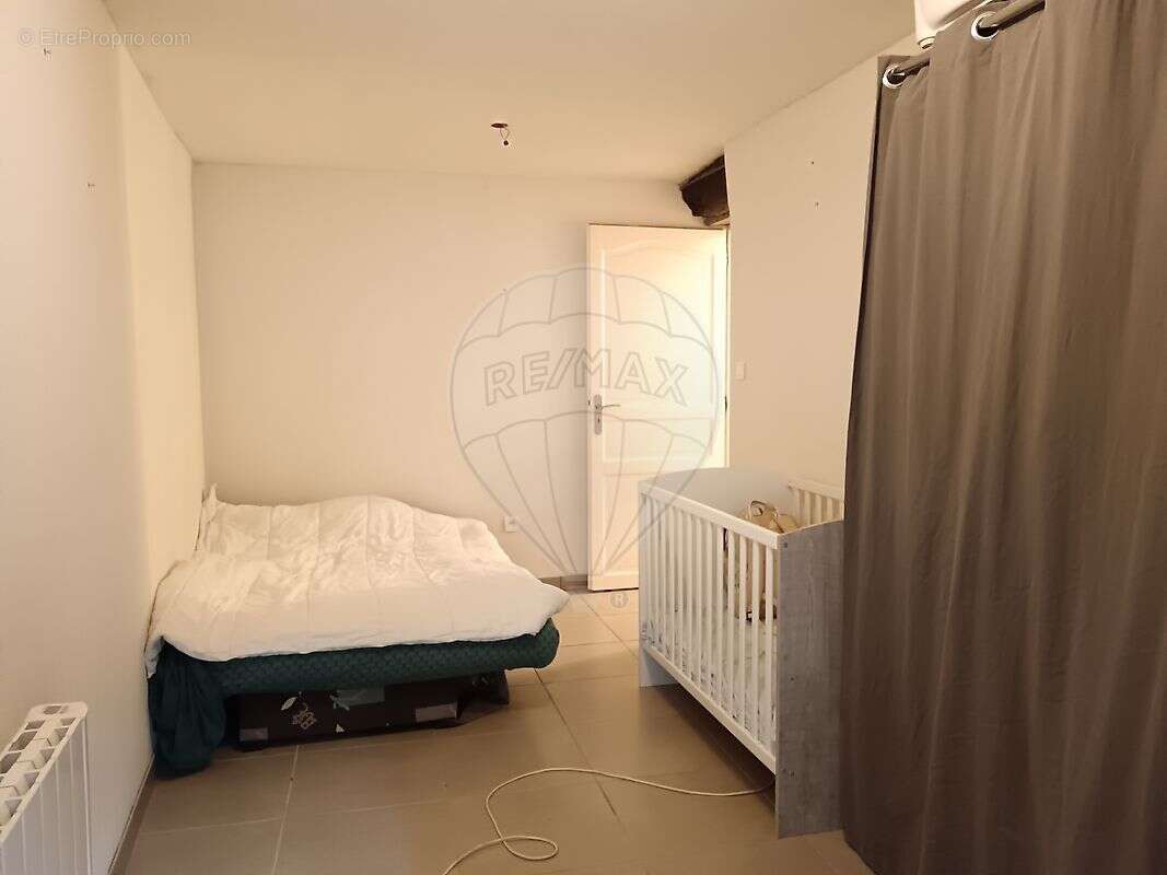 Maison à VILLIE-MORGON