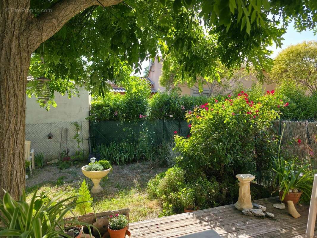 Appartement à CLARENSAC