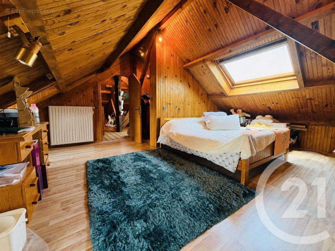 Maison 155 m² à Peyrat-De-Bellac  - photo 28