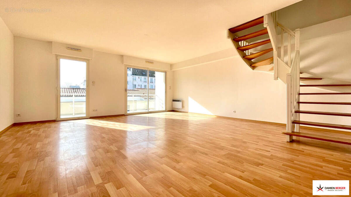 Appartement à LA ROCHELLE