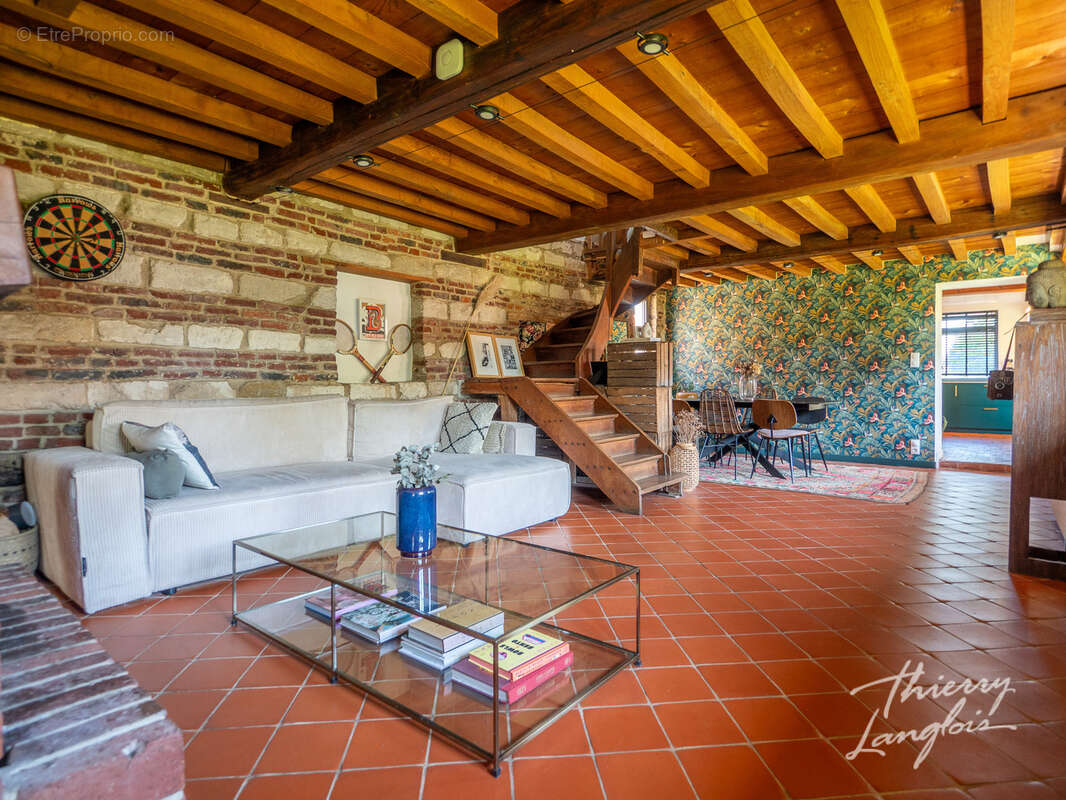 Maison à SAINGHIN-EN-MELANTOIS
