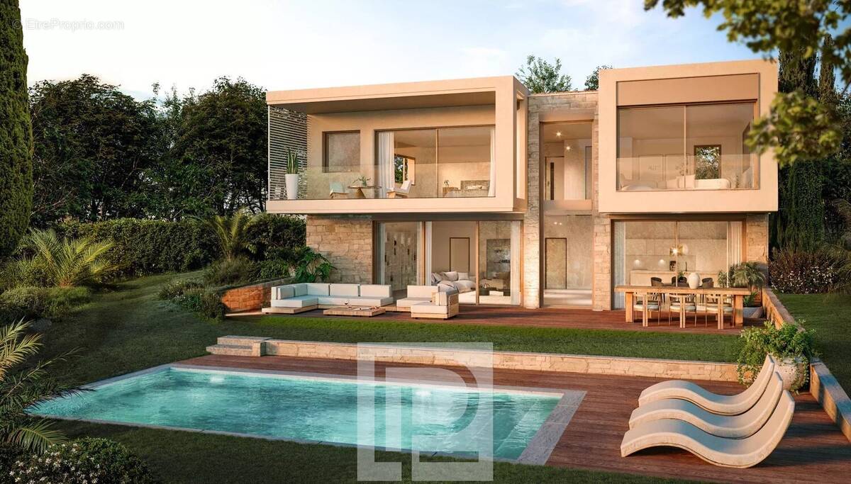 Maison à MOUGINS