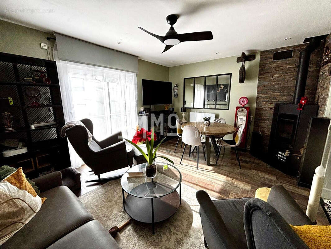 Maison à SAINT-PATERNE-RACAN