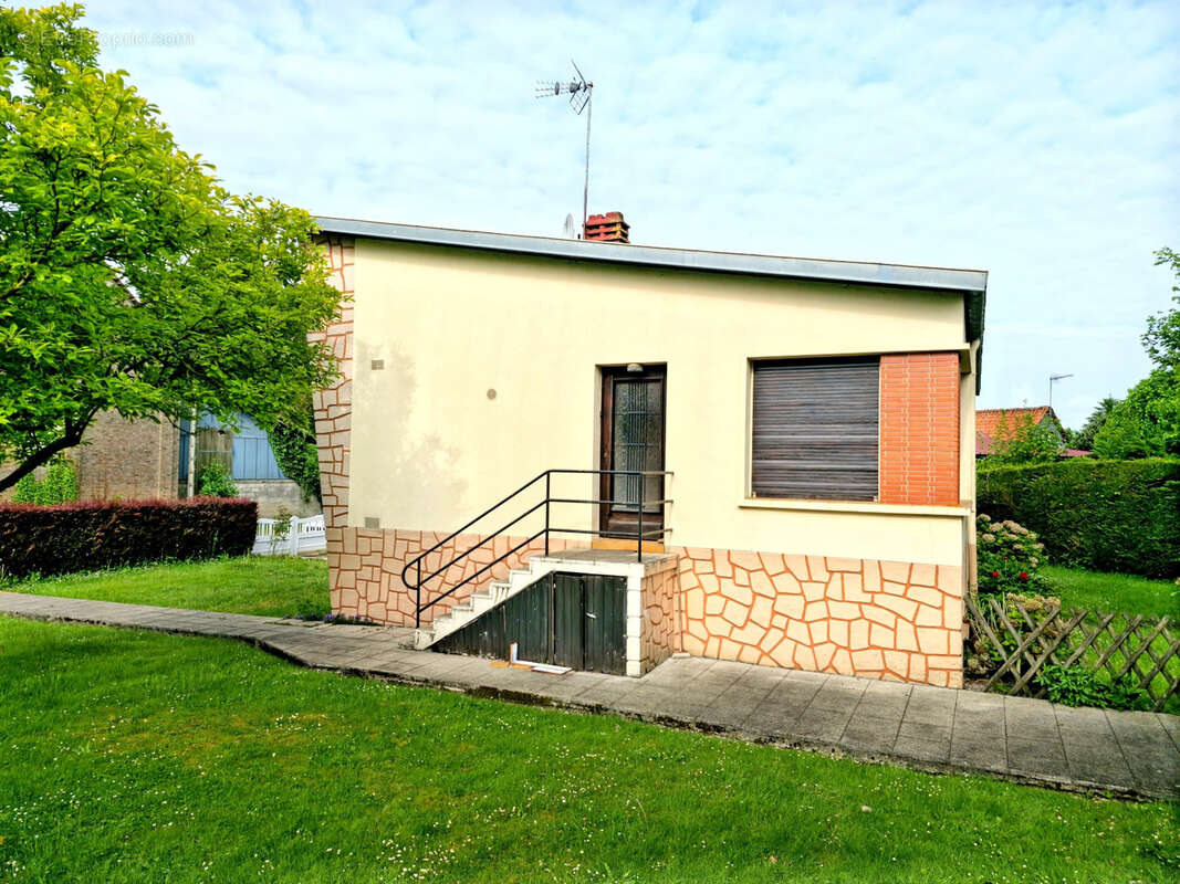 Maison à DOMVAST