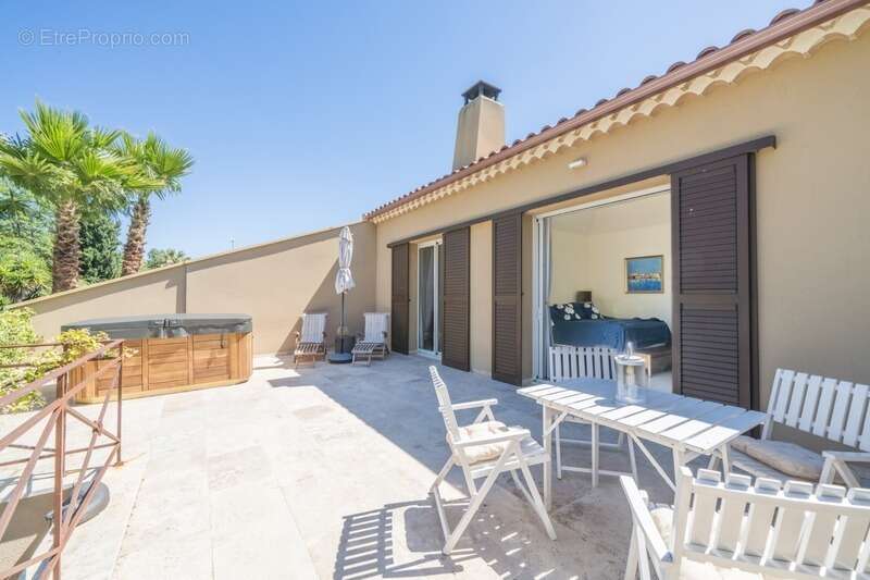 Maison à AGDE