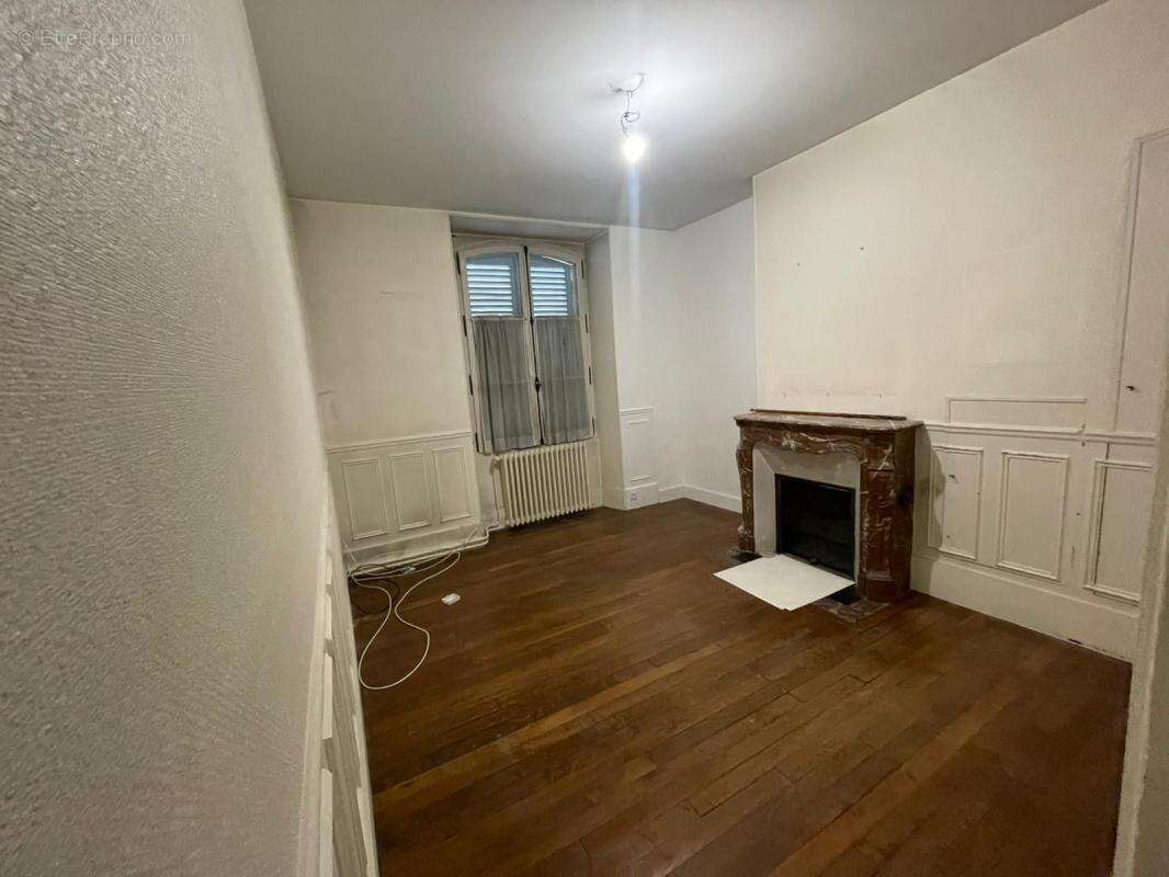 Appartement à ATHIS-MONS