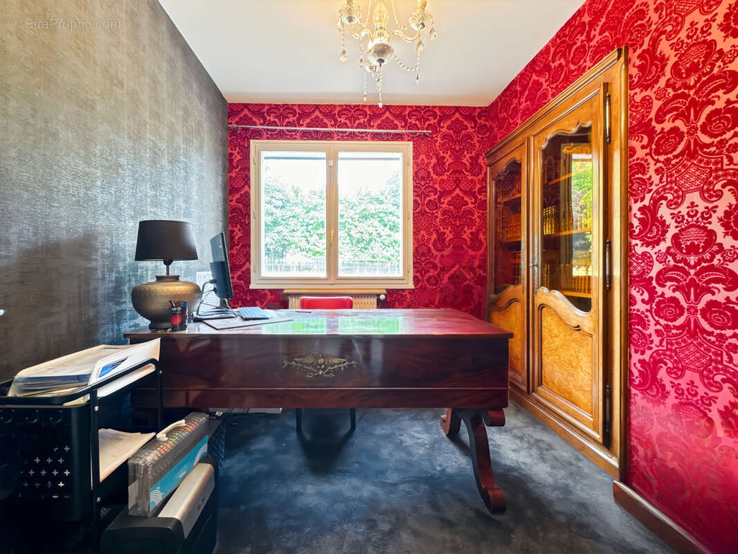 Maison à MONTMERLE-SUR-SAONE